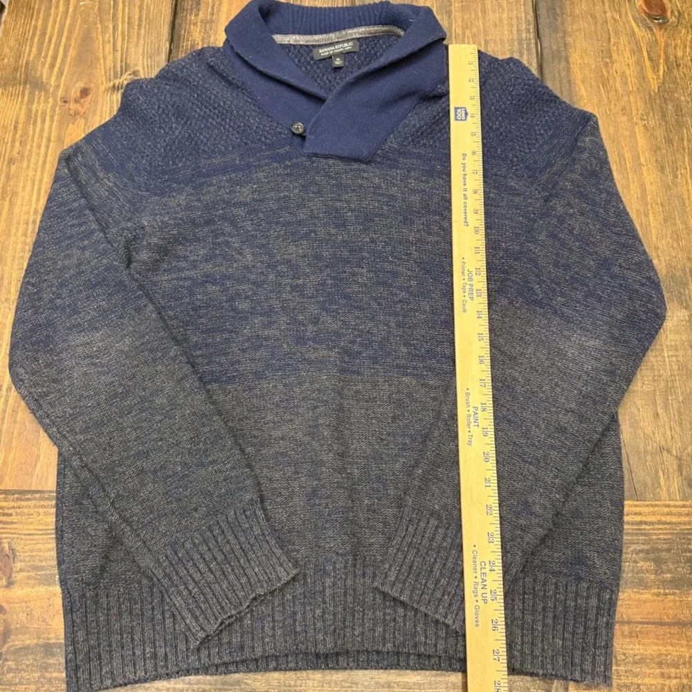 Banana Republic shawl collar